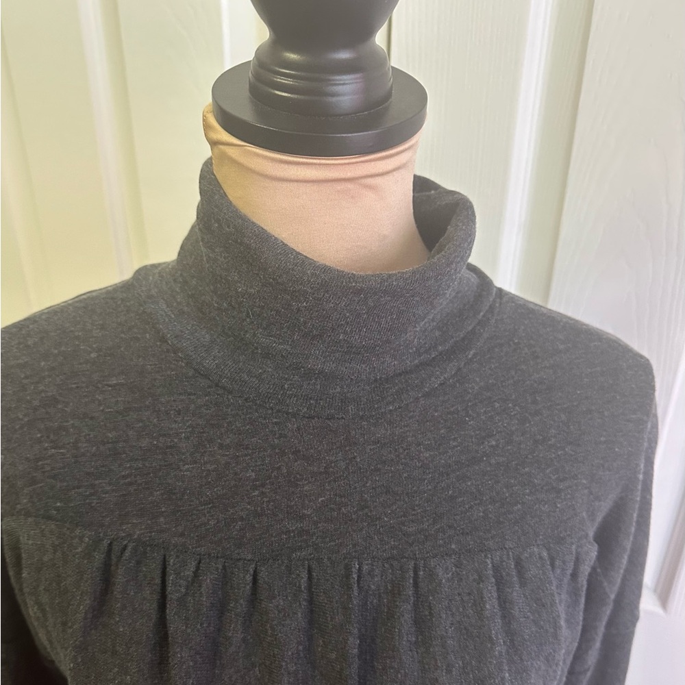 Maeve by Anthropologie Dark Gray Long Sleeve Turtleneck Top - Picture 2 of 6